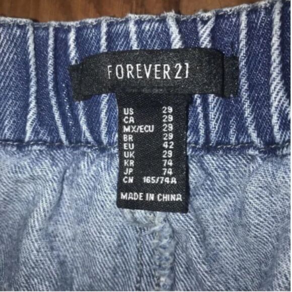 Women's Forever 21 Paper Bag Waist Jeans - Picture 5 of 12